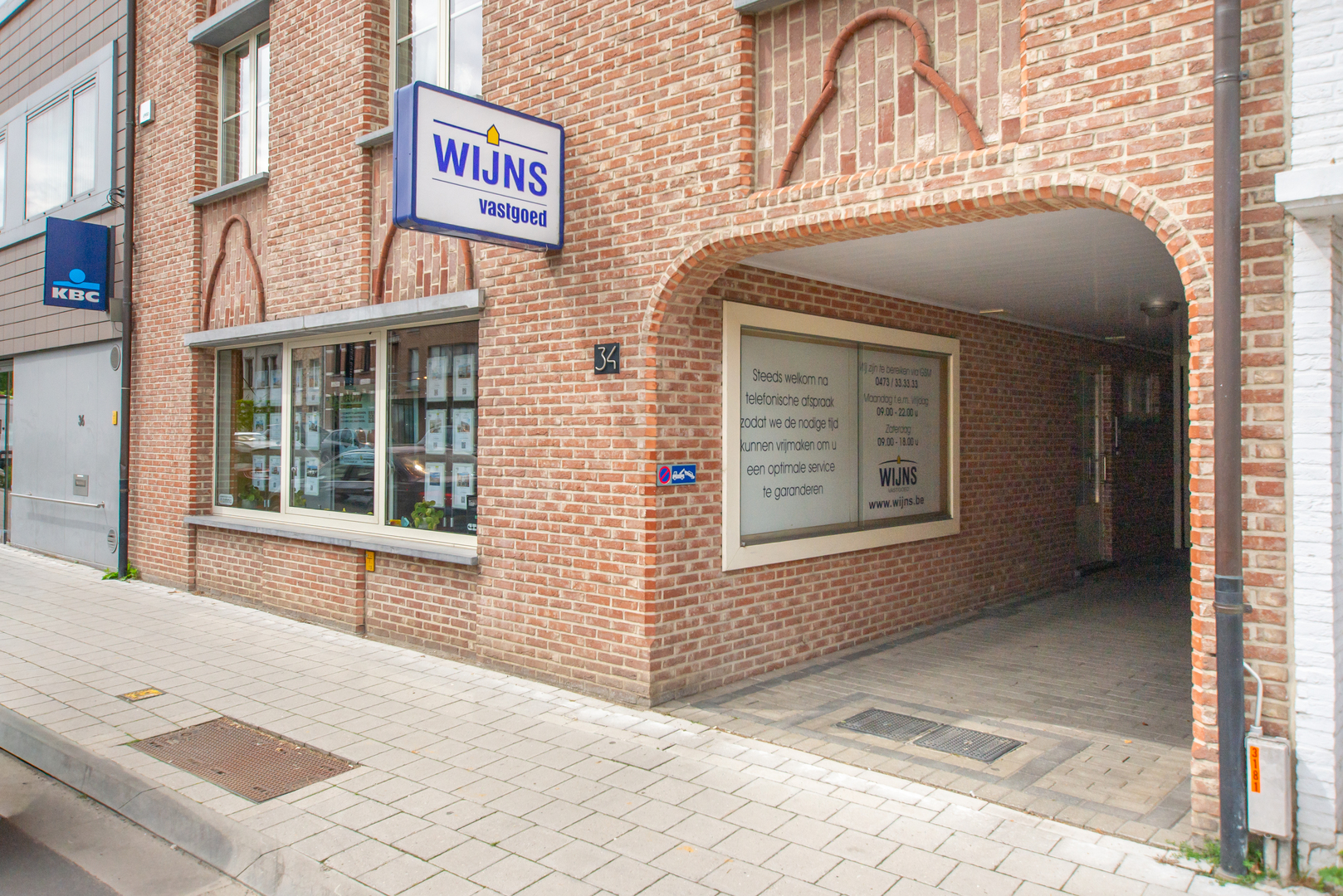 Het vinden van uw droomwoning start hier.